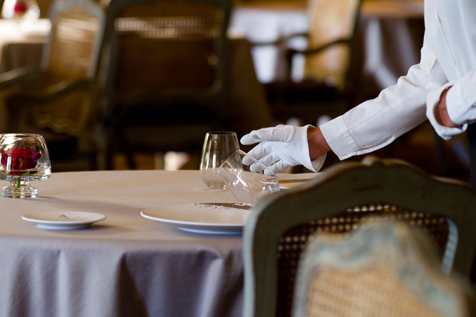 table_restaurant_montecristo_hotel_castellet_christophe_bacquie_tribu_ohayon